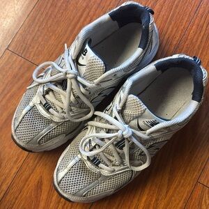 New balance  running shoes men’s size 6.5